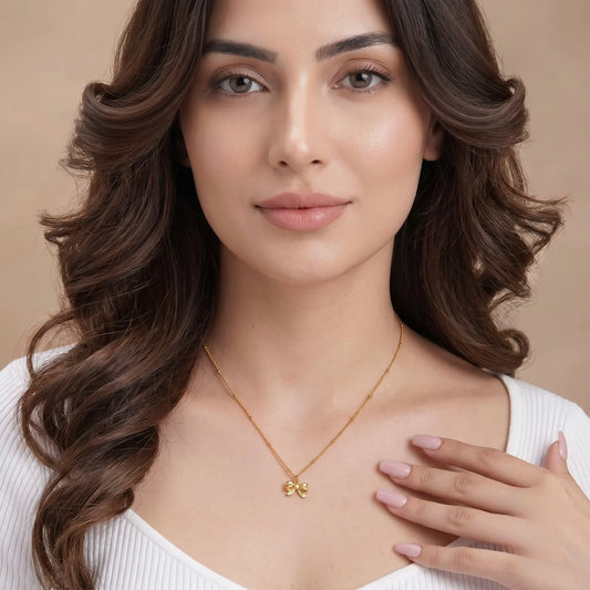 18Kt Gold Plated Cute Bow Chain Necklace