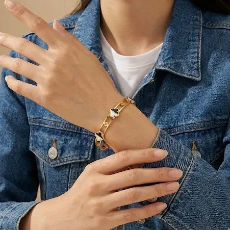 18KT Gold Plated Dual Tone Clover Charm Bracelet