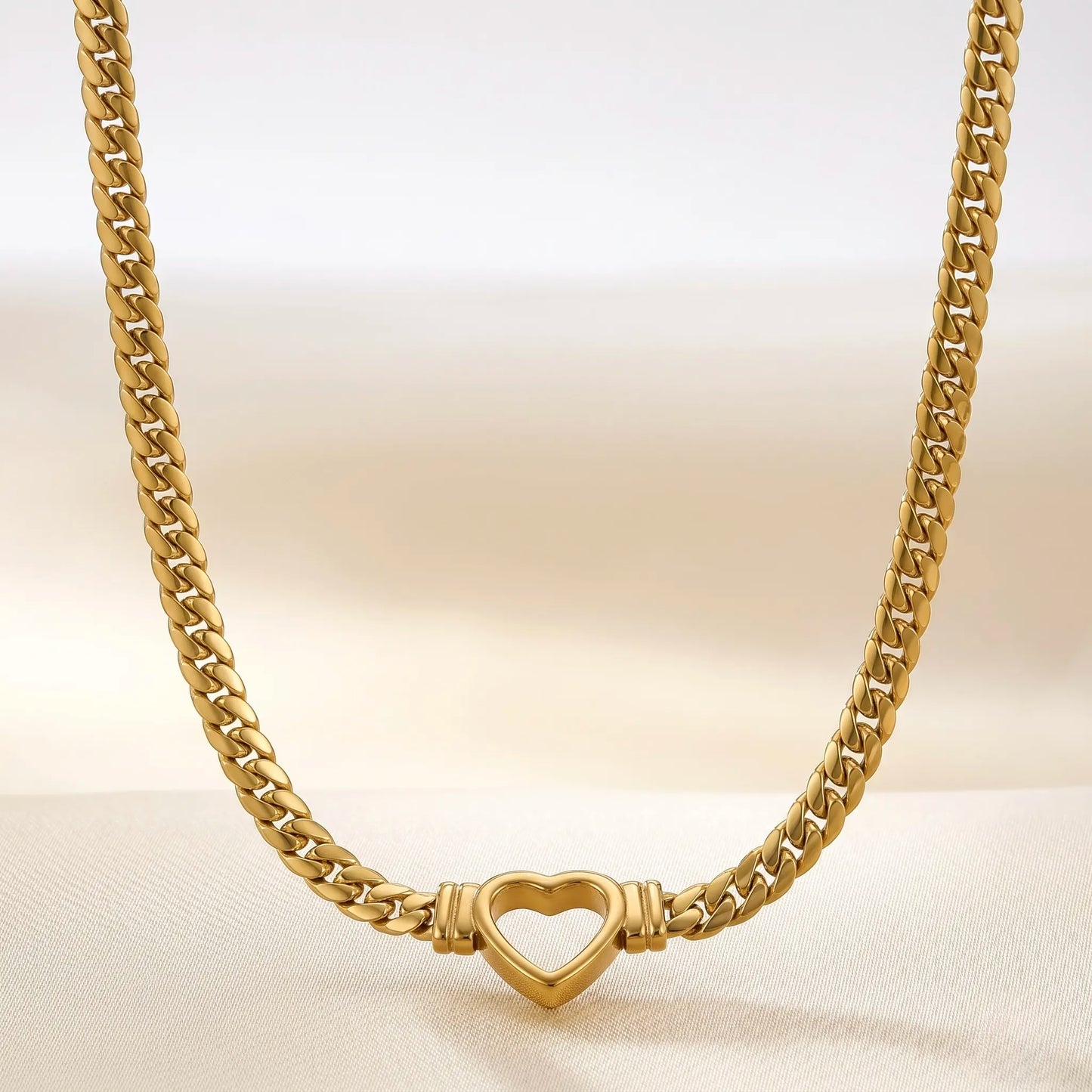 18Kt Gold Plated Cuban Chain Heart Necklace