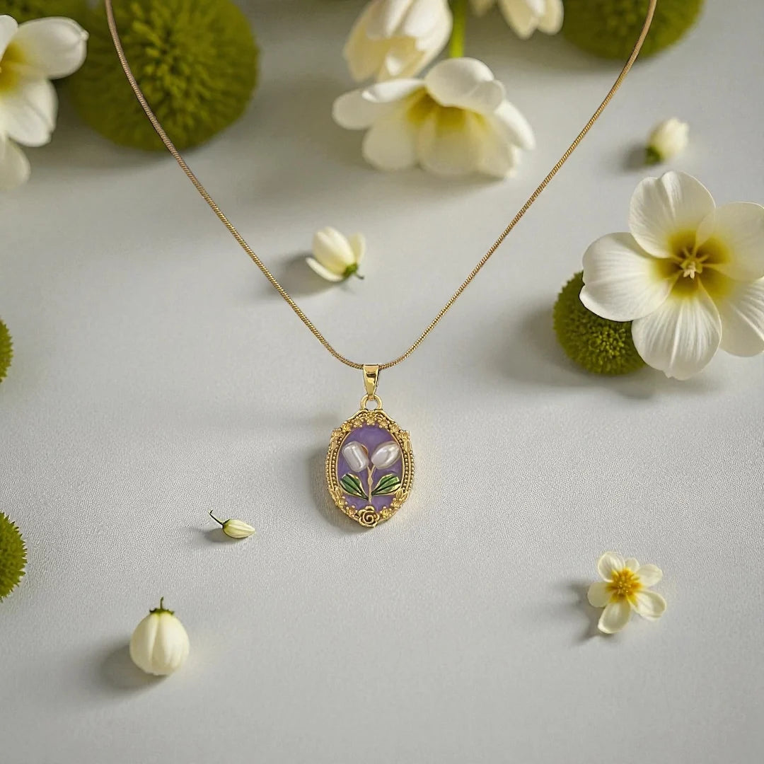 Vintage Pearl Blossom Pendant