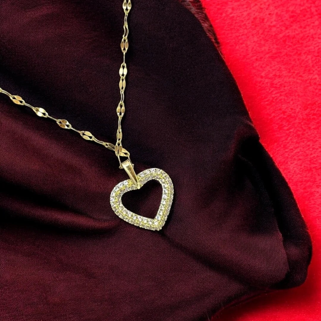 Sparklecore Heart Necklace