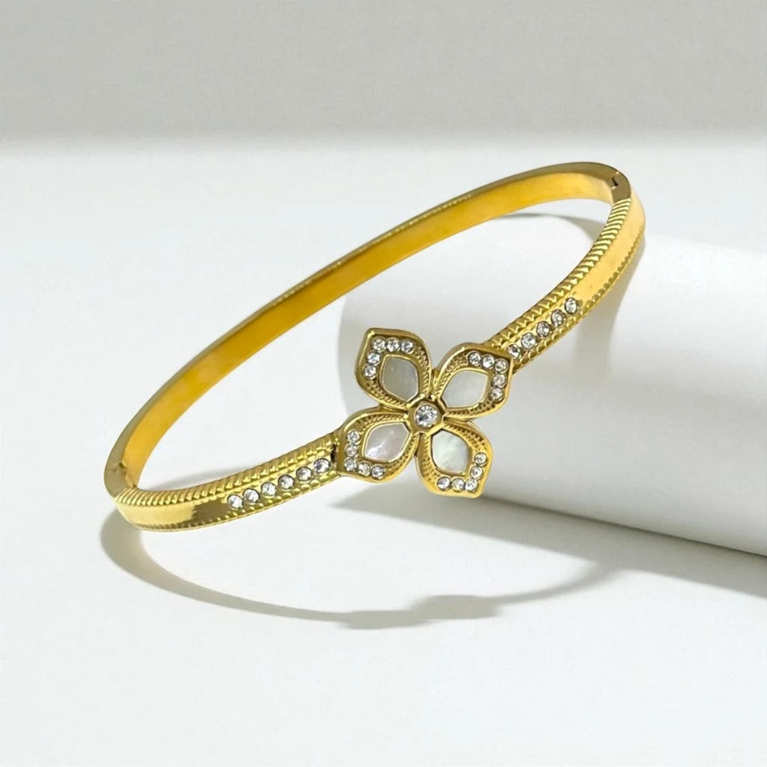 Pearl Petal Luxe Bangle