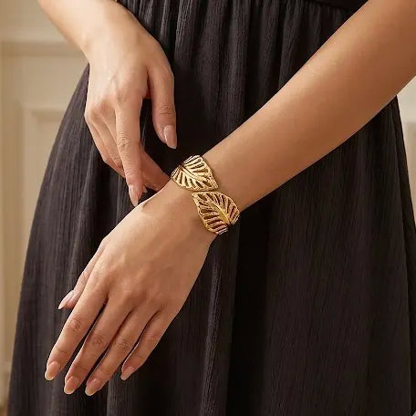 18KT Gold Plated Leaf Embrace Bracelet Cuff
