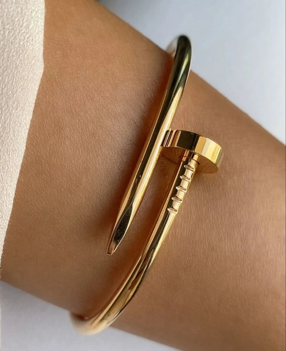 Feminine Edge Stack Combo