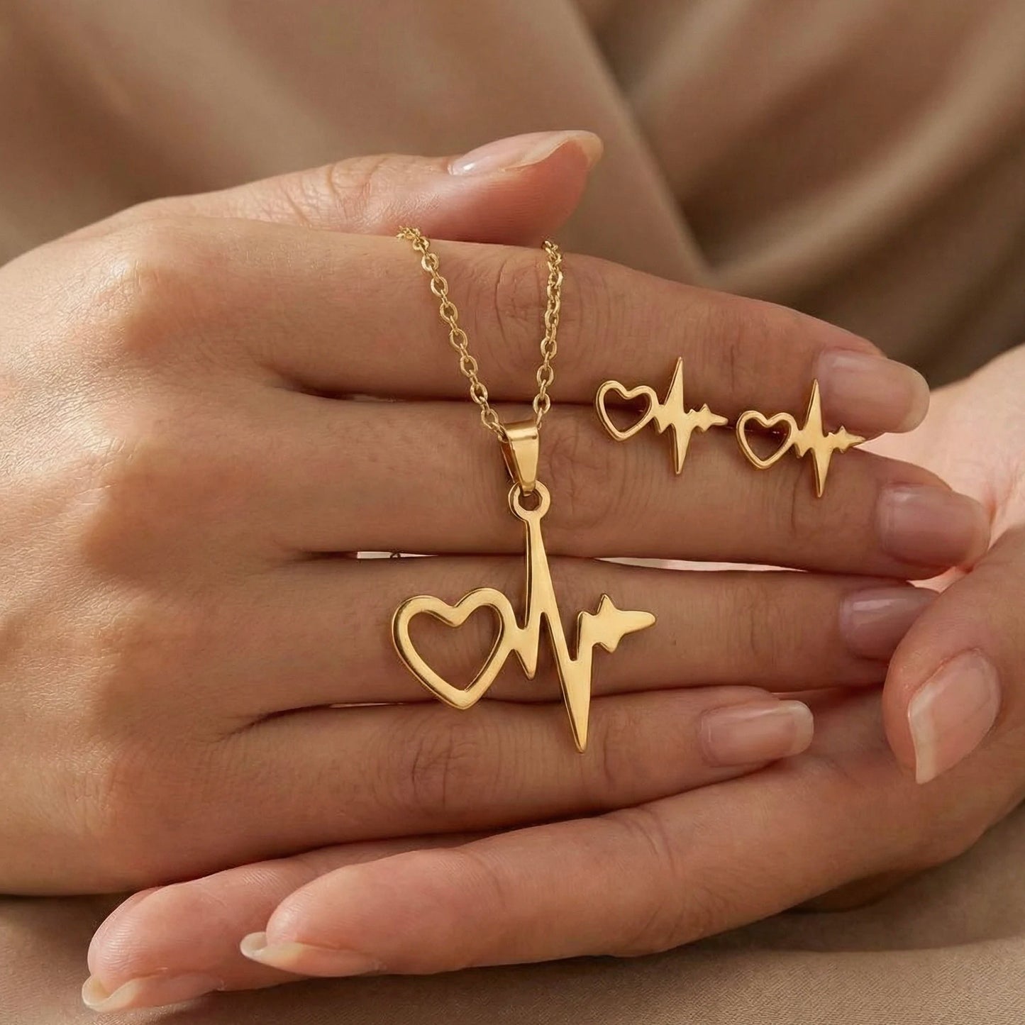 18KT Gold Plated Love in Every Beat Matching Set