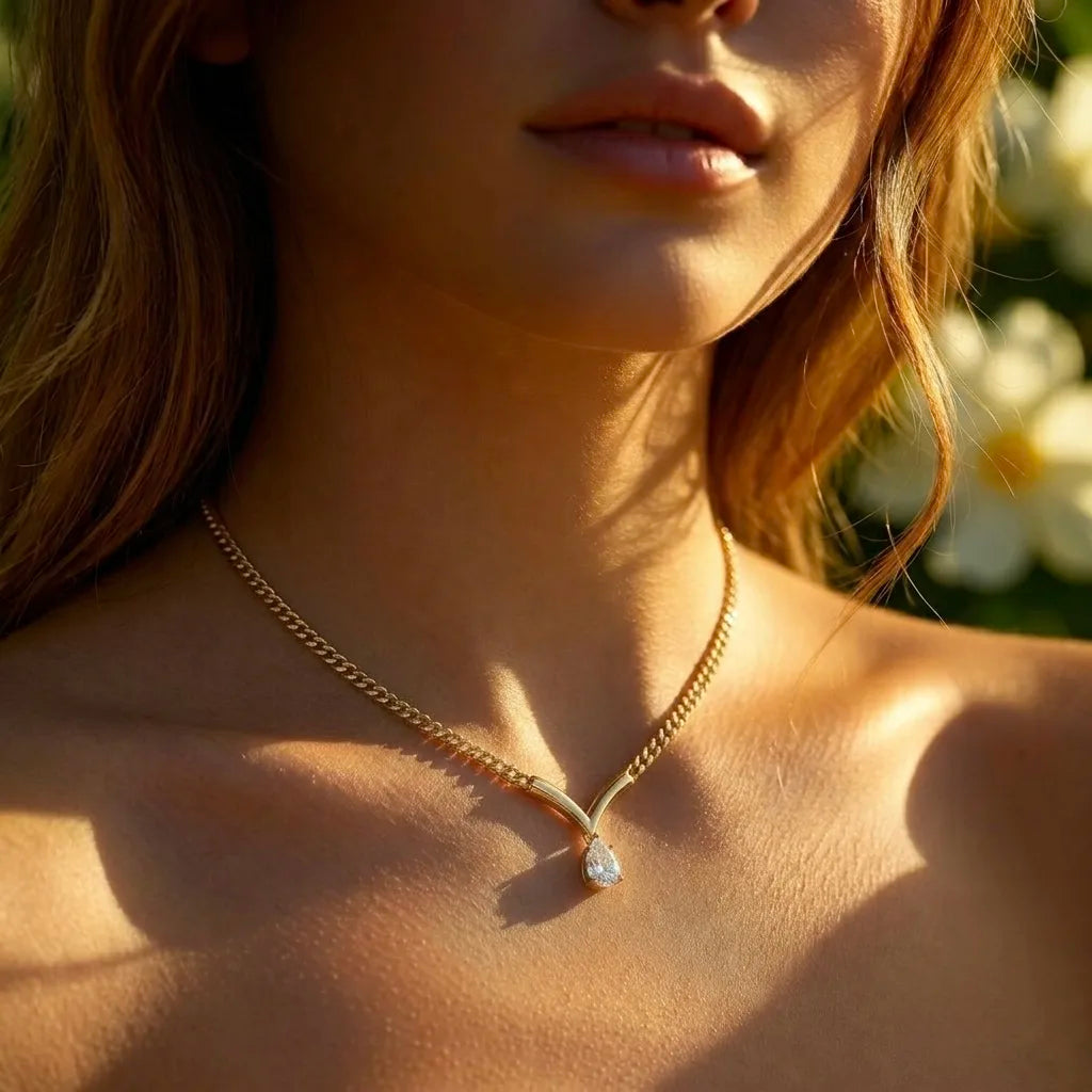 18Kt Gold Plated Teardrop Crystal Pendant Necklace