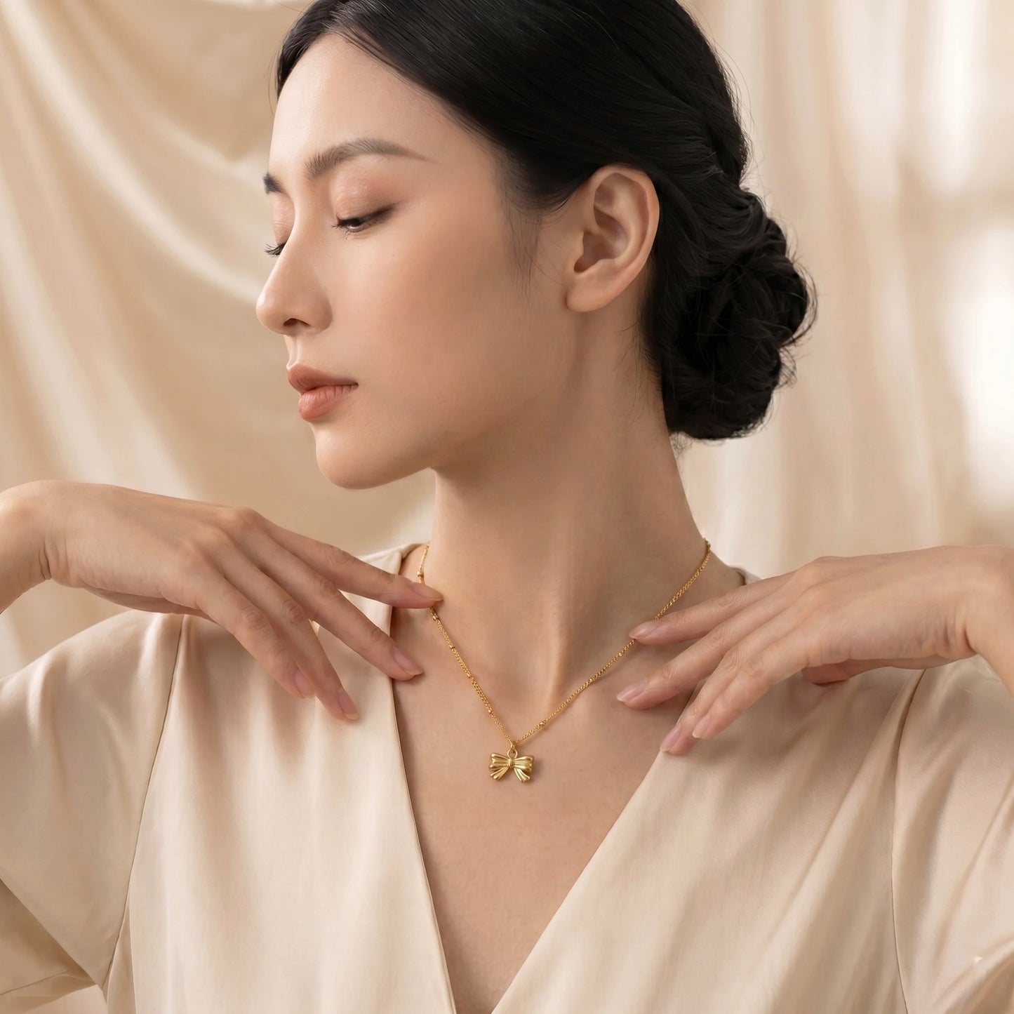 18Kt Gold Plated Cute Bow Chain Necklace