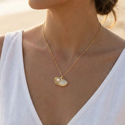 18KT Gold Plated Secret Pearl Shell Pendant Necklace