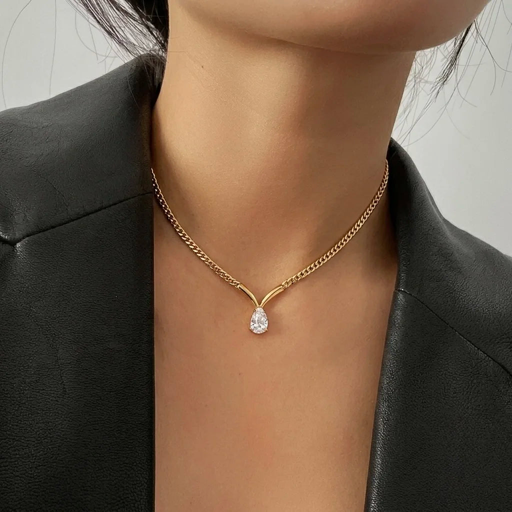 18Kt Gold Plated Teardrop Crystal Pendant Necklace