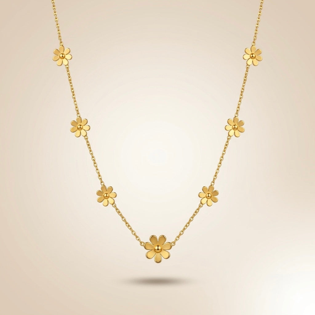 18Kt Gold Plated Dainty Flower Pendant Necklace