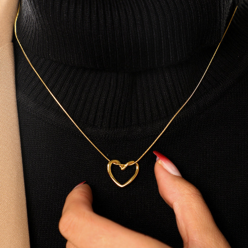 Tied Heart Pendant Necklace