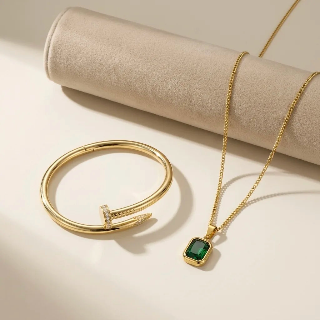 18Kt Gold Plated Green Crystal Necklace & Open Bangle