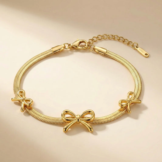 Luxe Bow Charm Chain Bracelet