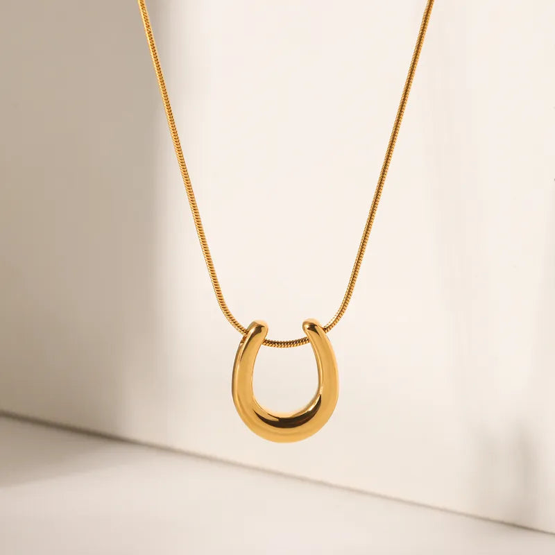 U-Shape Glow Chain Pendant Necklace