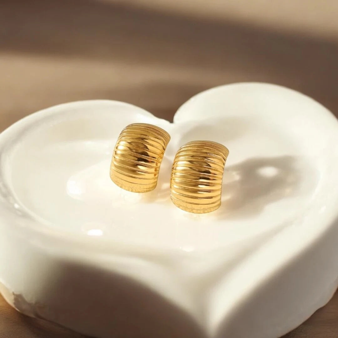 Ribbed Dome Studs – 18K Gold Plated & Waterproof