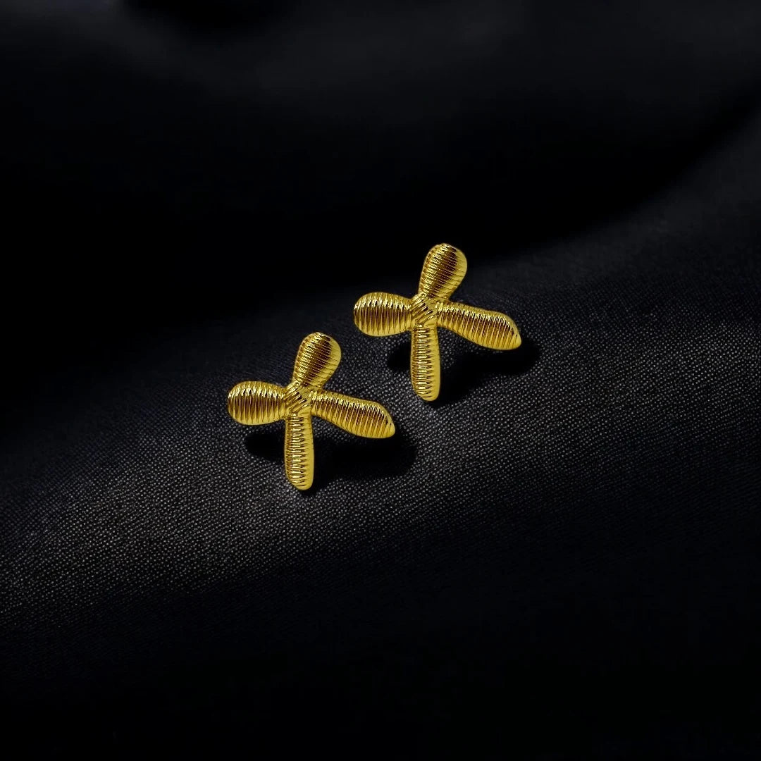 Golden Knot Anti-Tarnish Studs – 18K Gold Plated | Waterproof
