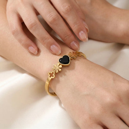 18Kt Gold Plated Black Heart Charm Bracelet
