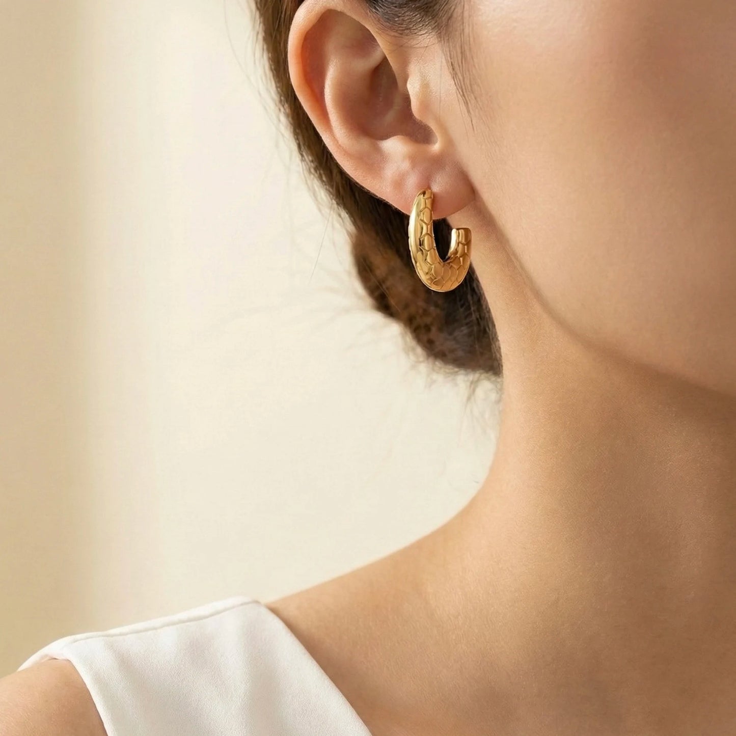 18KT Gold Plated Sculpted Shine Hoops