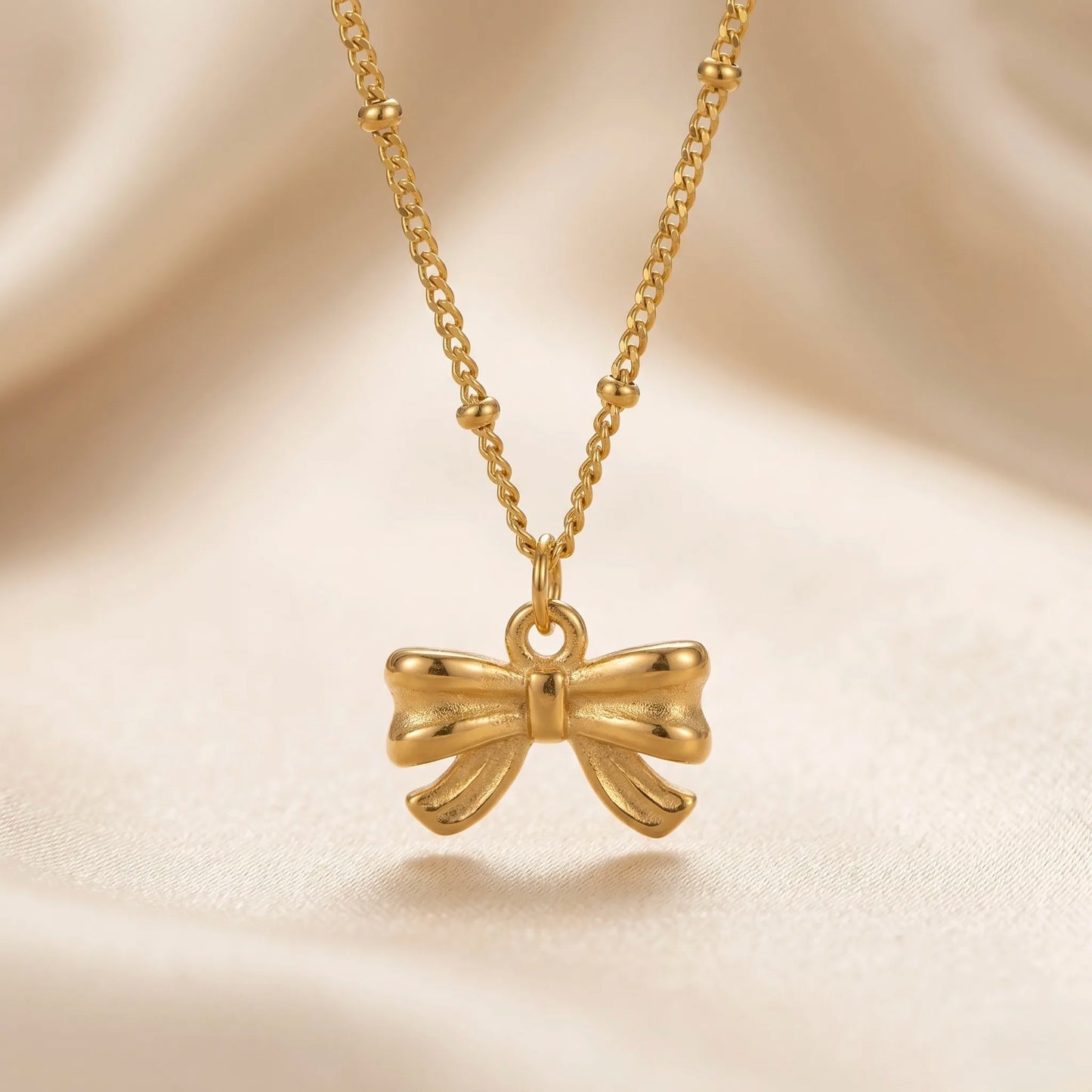 18Kt Gold Plated Cute Bow Chain Necklace