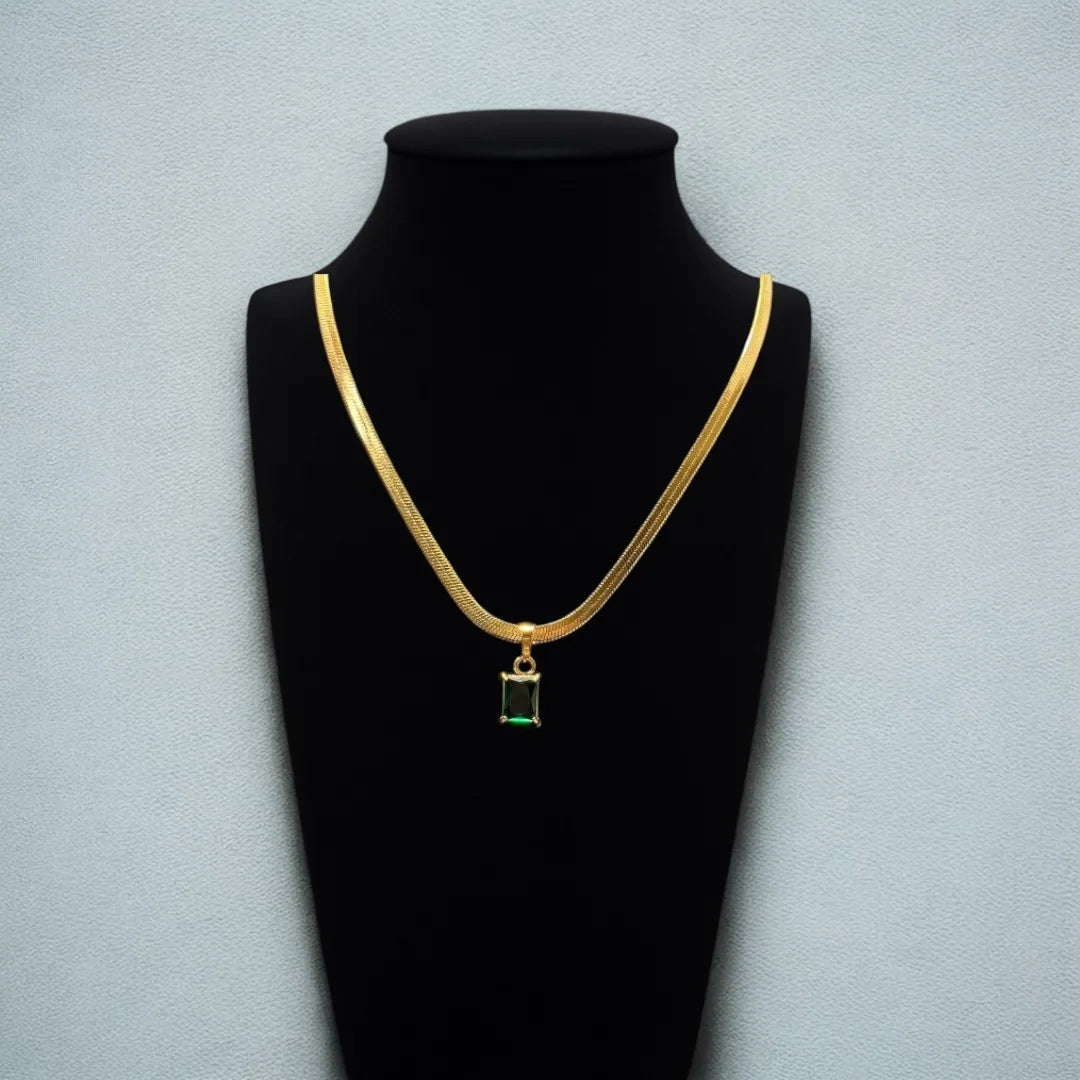 Green Gleam Anti-Tarnish Necklace Pendant
