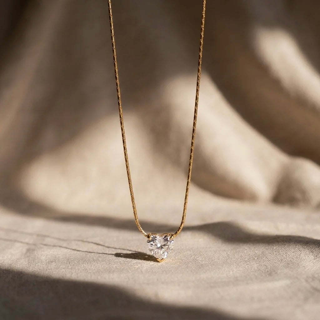 18Kt Gold Plated Solitaire Heart Pendant Necklace