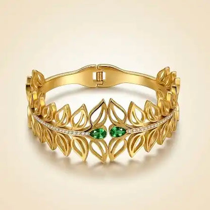 Emerald Dewdrop Leaf Bracelet