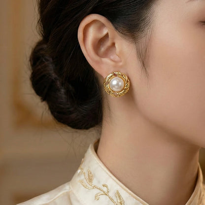 18KT Gold Plated Twisted Halo Pearl Studs