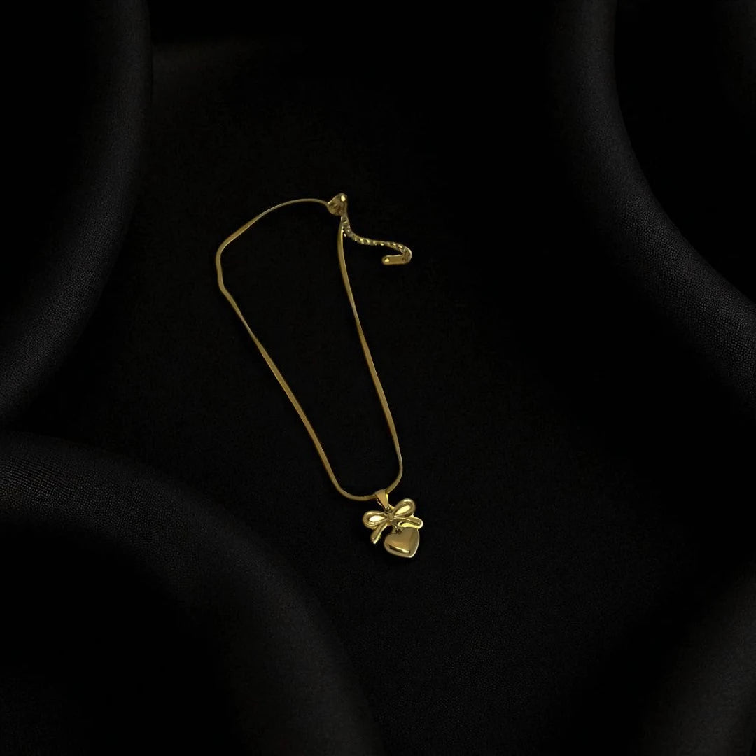 Elegant Bow Heart Pendant Chain