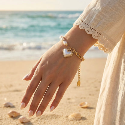 18Kt Gold Plated Elegant Pearl Charm Bracelet
