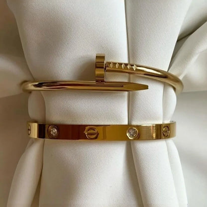 Bold Gold Stack – Nail & Cartier Combo Set