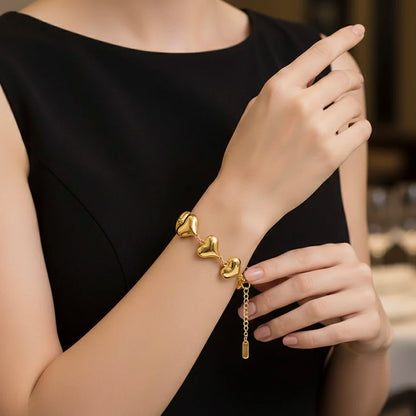 Golden Hearts Chain Bracelet