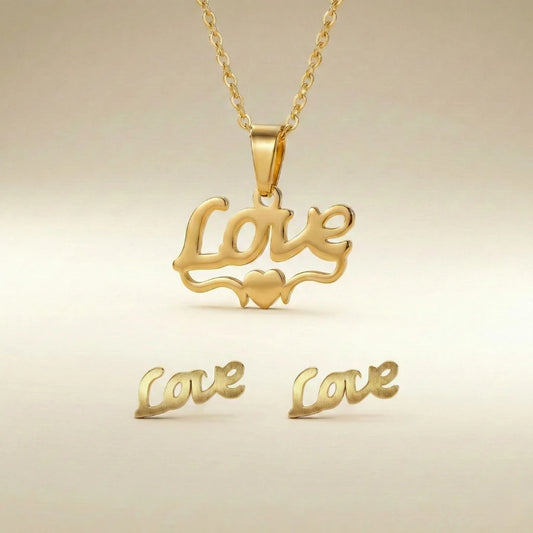 18KT Gold Plated Heartfelt Love Pendant & Studs
