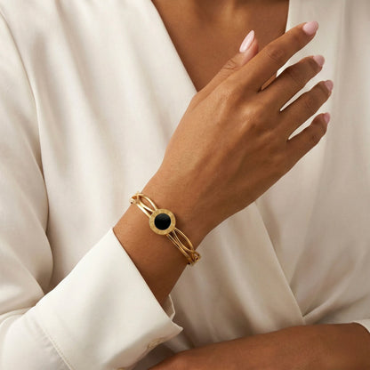 18Kt Gold Plated Elegant Black Dial Bracelet