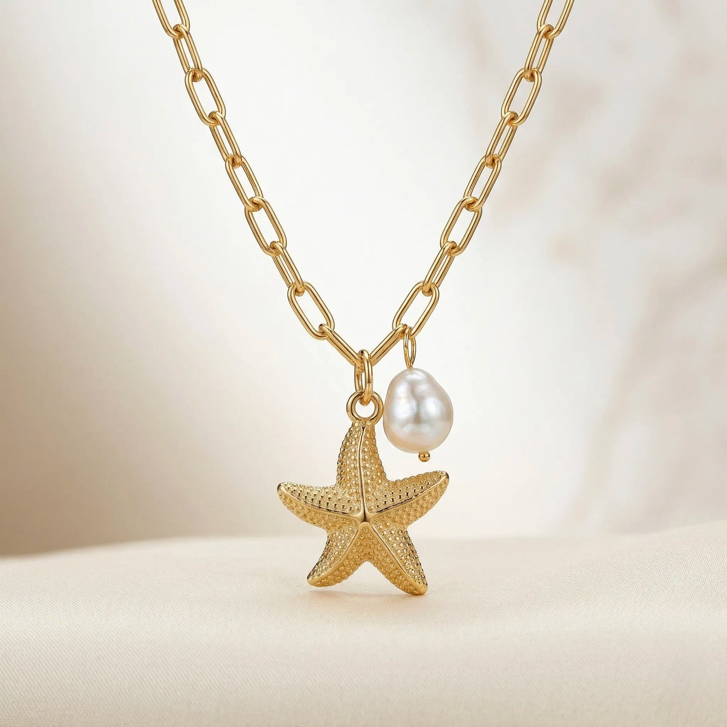18Kt Gold Plated Coastal Luxe Pendant Necklace