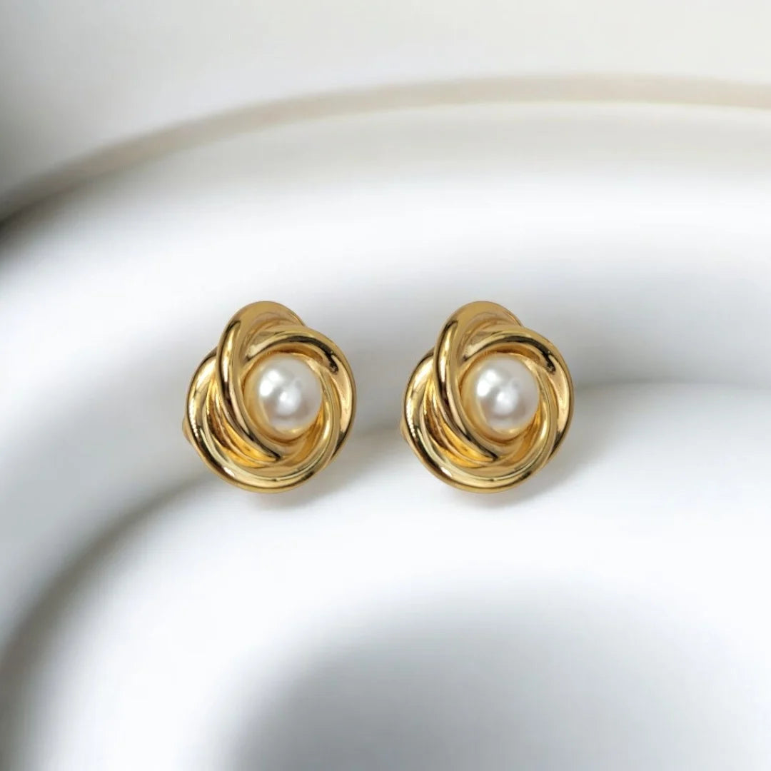 Pearl Bloom Studs – Gold Plated Daily Luxe Earrings