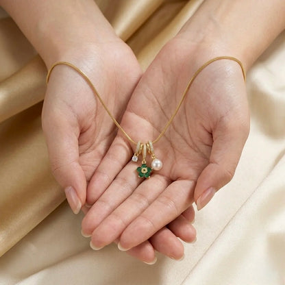 18KT Gold Plated Pearl Bloom Charm