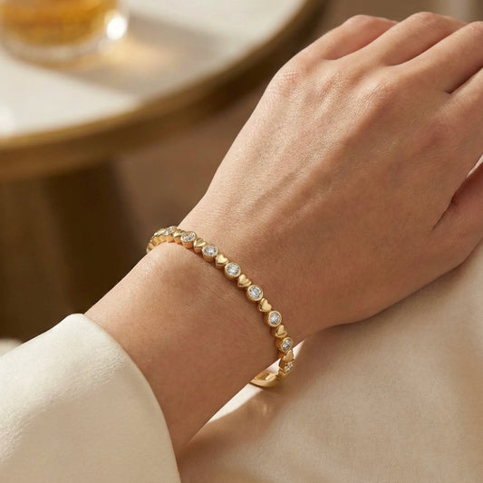18KT Gold Plated Elegant Heart Spark Band Bracelet