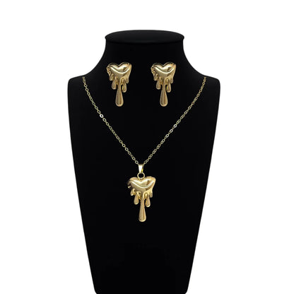 Melt My Heart Necklace Combo