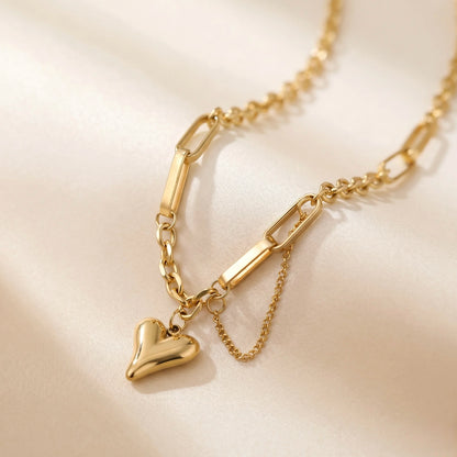 18Kt Gold Plated Modern Heart Pendant Necklace
