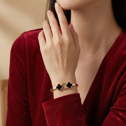 18Kt Gold Plated Double Clover Charm Bracelet