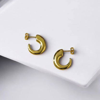 Chic Gold Chunky Hoops