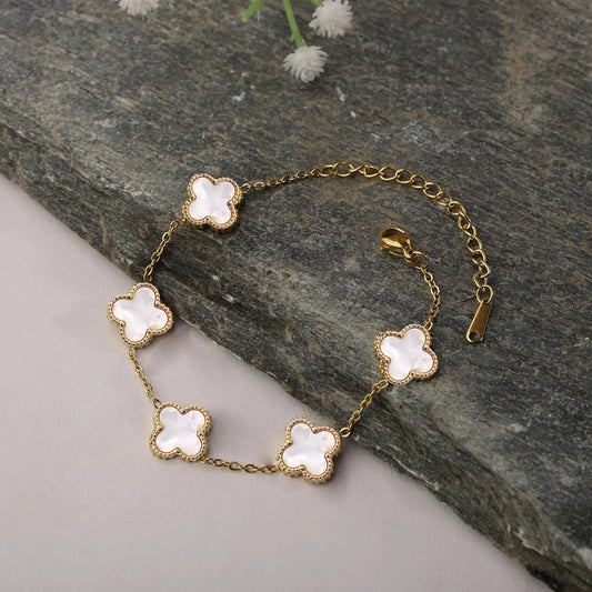 White Elegance Clover Bracelet