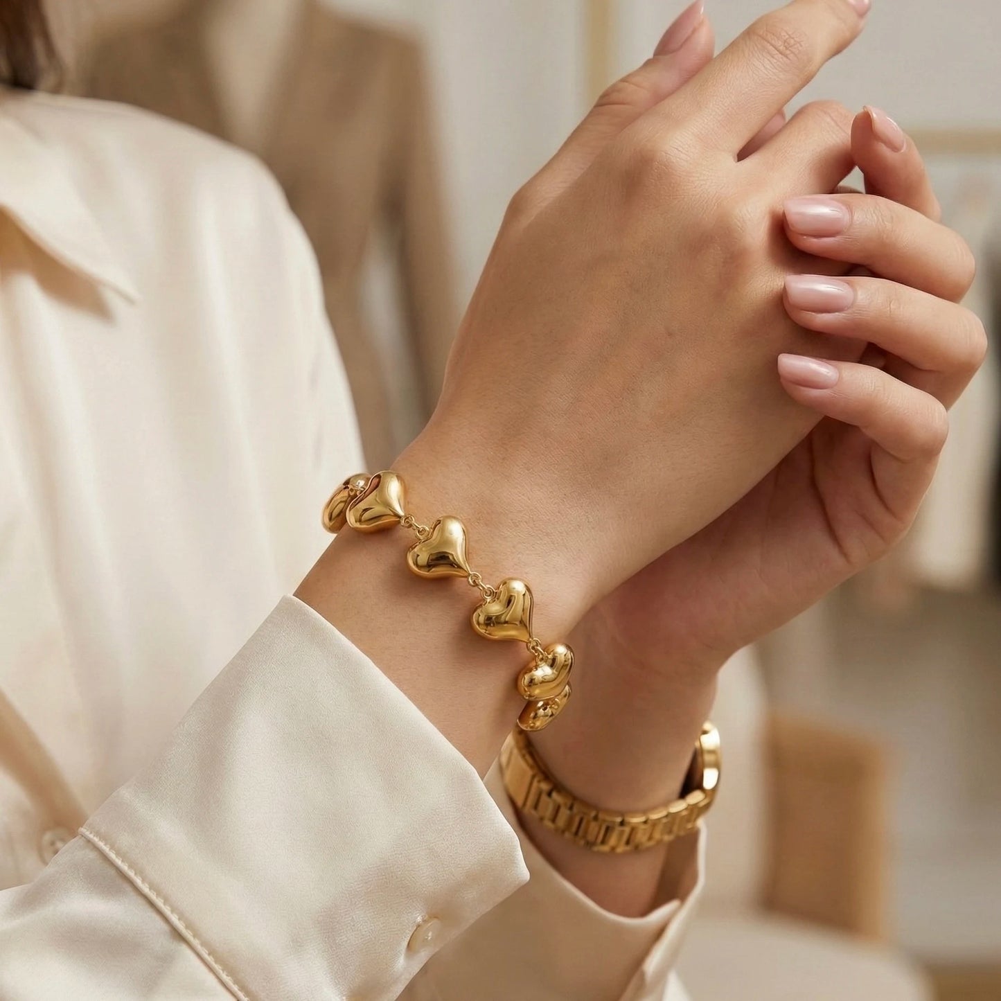 Golden Hearts Chain Bracelet