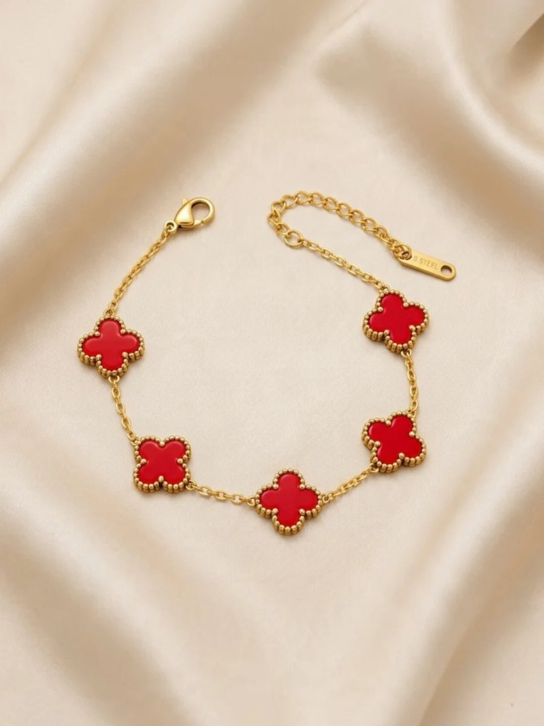 18KT Gold Plated Elegance Red Clover Bracelet