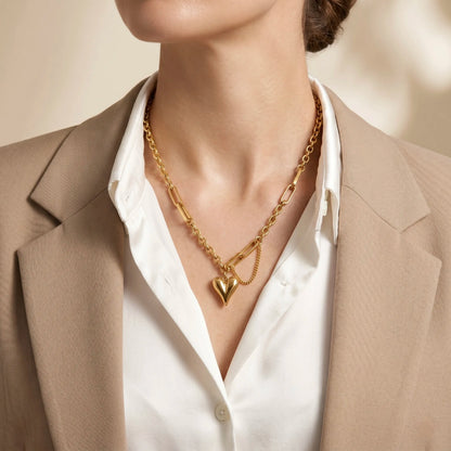 18Kt Gold Plated Modern Heart Pendant Necklace