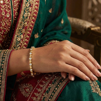 Elegant Heart Spark Band