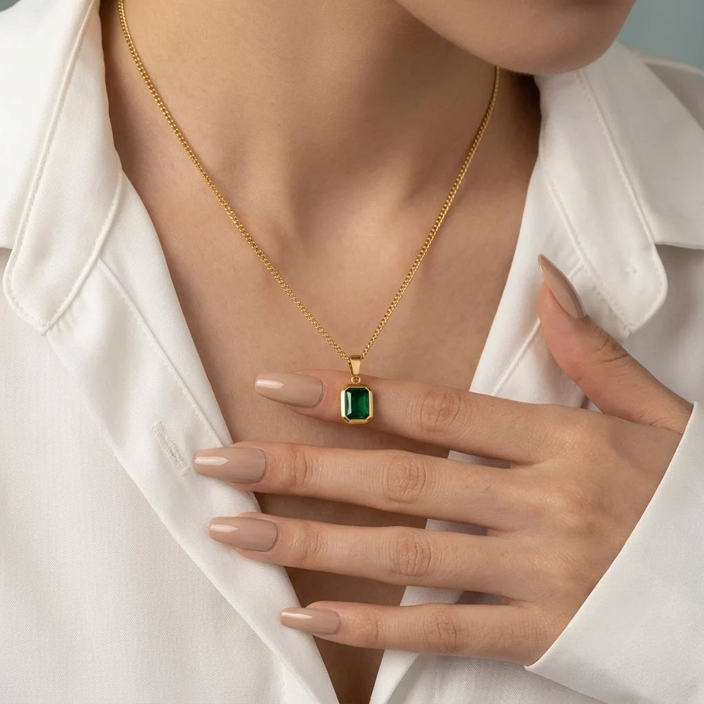 18Kt Gold Plated Emerald Green Stone Necklace