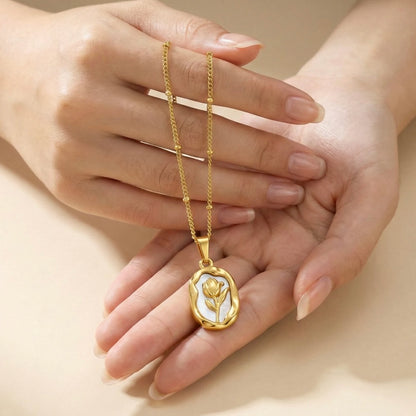 18KT Gold Plated Timeless Petal Glow Pendant