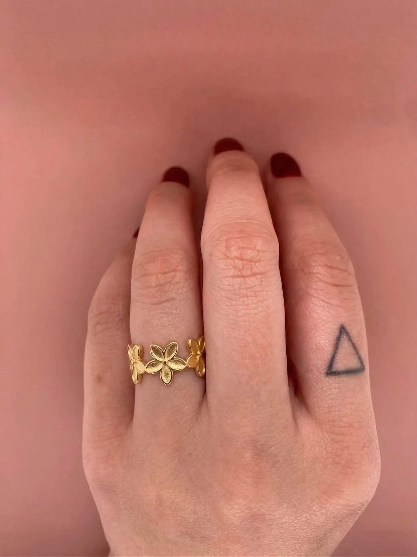 Adjustable,18Kt Gold Plated Flower Crown Style Ring ✨