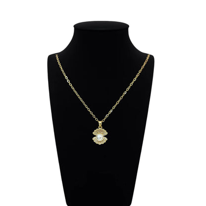 Luxe Petal Pearl